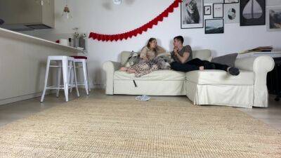 Real Couple Loves Deep Sex - upornia.com