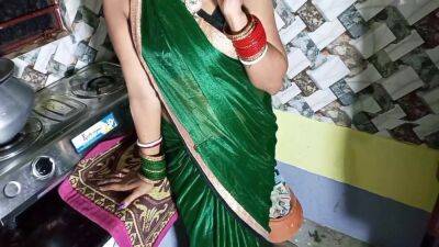 Kitchan Kaam Karte Time Bhabhi Ne Apna Chut Chudaya Devar Se - upornia.com - India