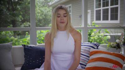 Interview - Anny Aurora - hotmovs.com