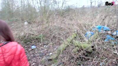 Hotcerise - Notsituation Ausgenutzt ! Outdoor Bahnhofsfick - hotmovs.com - Germany