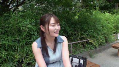 300maan-826 服の上からても圧倒的な存在感を放つマシュマロ神乳妻登場一児の母とは思えぬ美bodyに道行く男たちも釘付けチホを包む超圧迫シコキハイスリ - upornia.com - Japan