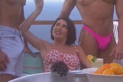 Summer Vacation - upornia.com