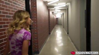 Sis Loves Me And Kyler Quinn - Bed Fight Becomes Steamy - hotmovs.com