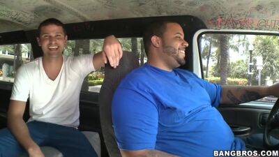 Making It Rain On A Stripper - Bngbus - upornia.com