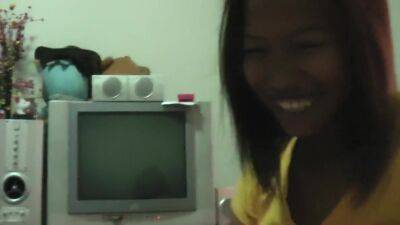 Yum Asian Giving Some Good Head - upornia.com