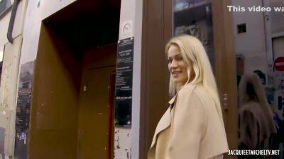 Kiss Likes Street Bar Fuck - hotmovs.com