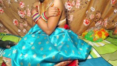 My Step Sister Is In Marathi Banarasi Saree बनरस सड मधय म Apne सवतर ब हण क - Hot Guys Fuck And Most Beautiful - desi-porntube.com - India
