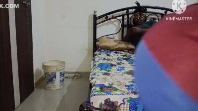 Nokar Ne Apni Maalkeen Ko Jam Kar Choda Medam Ki Bujhai Piyas. Poojababu1222 - hotmovs.com - India