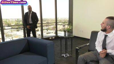 Bisexual IR skinny babe fucked and facialized in 3some - hotmovs.com