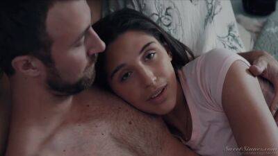 Abella Danger - Chad Alva - Paparazzi- No Trouble Snow - Abella Danger And Chad Alva - upornia.com - Chad