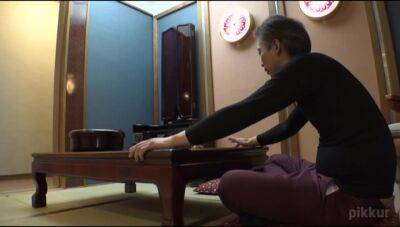 Noa Yonekura The Emergency With A Delihel Girl - hotmovs.com - Japan