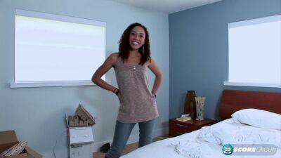 Mimi Allen - Naughtymag - hotmovs.com