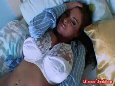 Linsey, Wake Up! - BigBoobBundle - hotmovs.com