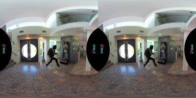 Carmen Caliente - VRHUSH Carmen Caliente catches a thief - hotmovs.com