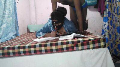 Ke Sath - Indian College Girl Ki Tution Class Boyfriend Ke Sath - desi-porntube.com - India