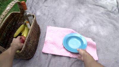 Your High School Yearbook Missing Pages - Freya Dee - hotmovs.com