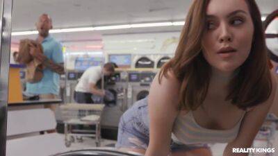 Freya Parker - Doing The Neighbor, Not The Laundry With Freya Parker - upornia.com