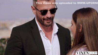 Manuel Ferrara - Manuel Ferrara In Got Fucked By In A Green Lingerie Watch Full Video In 1080p Rapidgator.net Streamvid.net - upornia.com