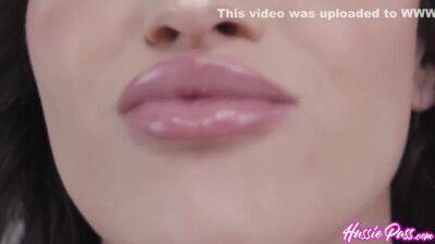 Demi Morgan - Porn Feels Right - upornia.com