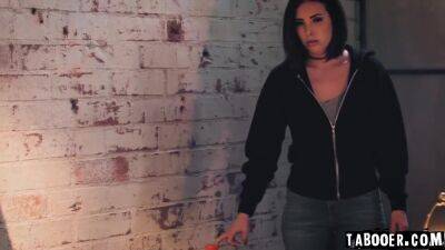 Charlie And Mia Fucked To Pretend As Couple - upornia.com