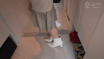 イマドキ美少女を素人男性宅へデリバリー220wwwwwwwwwww - txxx.com - Japan