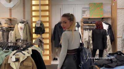 I Lured A Stranger Into The To Give Him A Blowjob. Sex In Public Store. Cheatting - upornia.com