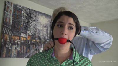 Al Banner T Kneeling - upornia.com