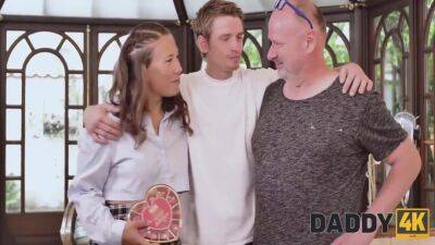 Alexa Libertin - Lucky Misunderstanding 11 Min - hotmovs.com - Czech Republic