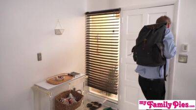 Pamela Sandersin In What? Whats Wrong With Porn Asks Stepdad - S28:e4 - hotmovs.com