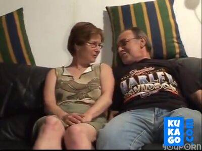 Parents Home Alone 1 - upornia.com