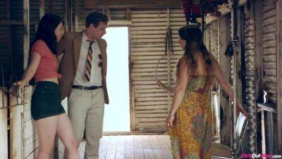 Wool shed fuck - porntry.com