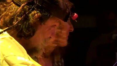 Enf - Asian And Art Girls Strip Nude On Stage - voyeurhit.com