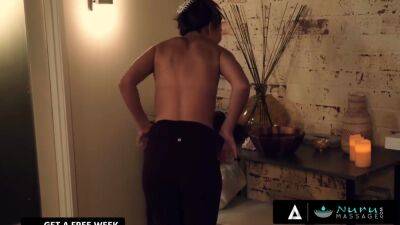 Paige Owens - Paige Owens And Dan Ferrari - Professional Masseuse Enjoys 69 Position - upornia.com