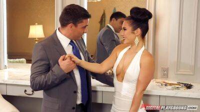 Eva Lovia - Eva Lovia - A Mode - upornia.com