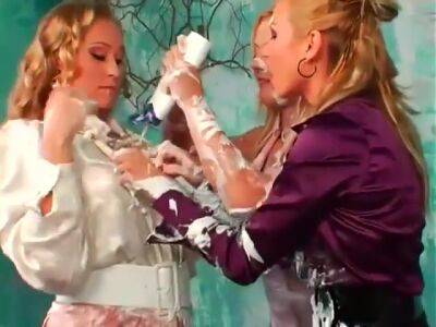 Messy Lotion War Full - upornia.com