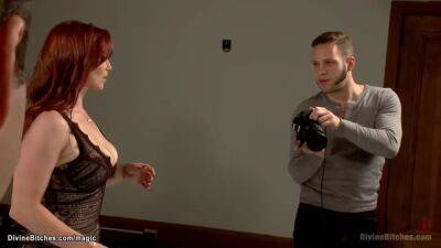 Cuckold Husband Gets Mouth Fucked - upornia.com