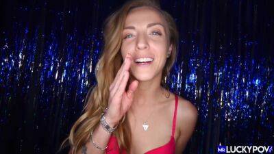 Karla Kush - Karla Kush In Screaming Squirter Goes Crazy - upornia.com