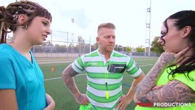 Demilie Martini - Loica Teen Soccer - Threesome French - 720p - upornia.com - France