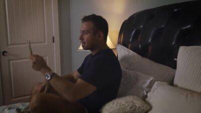 Insomniac pts. 3 & 4 - hotmovs.com