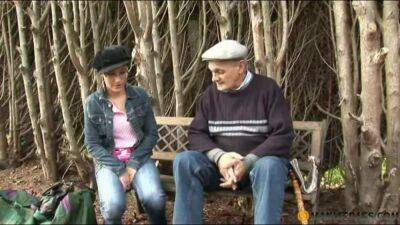 Candice & Papy - upornia.com - France