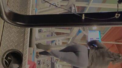 Latina gym candid ass - voyeurhit.com