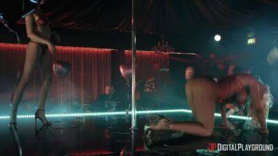 Nicolette Shea - Abigail Mac - Nicolette Shea And Abigail Mac - Hot Nights, Cold Scene 4 - upornia.com