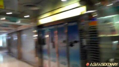 Bee #6 - upornia.com