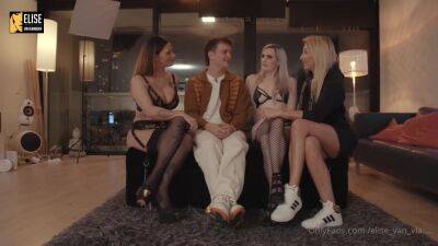 Hot Babe Interracial Blowjob - upornia.com