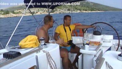 Arielle Die Meerjungfrau - Part #02 - upornia.com - Germany