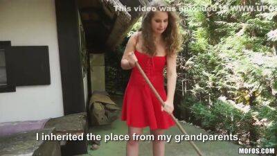 Freckled Village Babe Gets Humped 1 - upornia.com