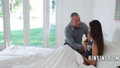 Step Daughter ding Sick Caught - veryfreeporn.com