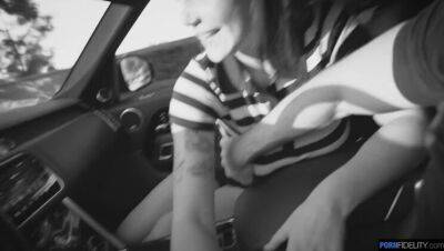 Gabbie Carter - Perfect stroke - porntry.com