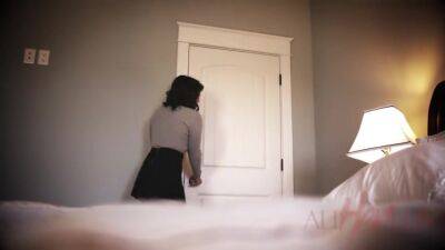 PsychiaTryst - hotmovs.com