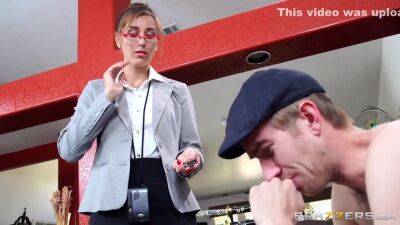 Rilynn Rae - Rilynn Rae In A Reporter In The Rough - upornia.com